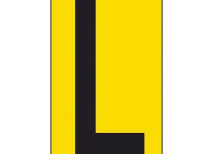 LETTERA ADESIVA NERA FONDO GIALLO MM 56X100