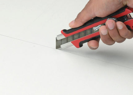 MILWAUKEE CUTTER CON LAMA A SETTORI DA MM25