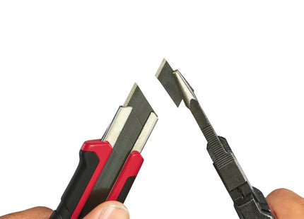 MILWAUKEE CUTTER CON LAMA A SETTORI DA MM25