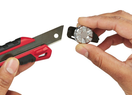 MILWAUKEE CUTTER CON LAMA A SETTORI DA MM25