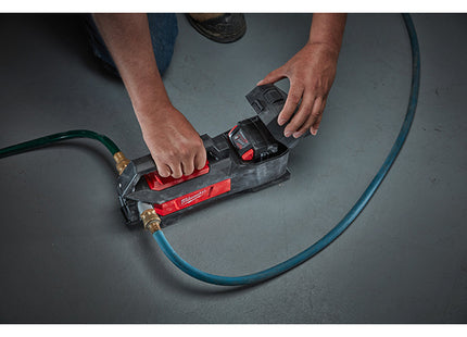 MILWAUKEE POMPA A BATTERIA PER ACQUE CHIARE M18 BTP-0