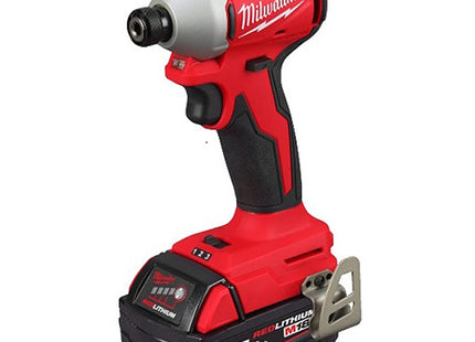 MILWAUKEE AVVITATORE IMPULSI DA 1/4" HEX A BATTERIA M18 BLIDR-502X(V24)