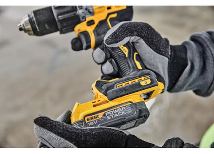 DEWALT TRAPANO AVVITATORE A PERCUSSIONE A BATTERIA 18V 2AH DCD805E2T-QW