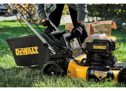 DEWALT RASAERBA A BATTERIA A TRAZIONE DCMWSP564N-IT 18V