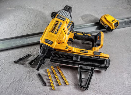 DEWALT CHIODATRICE PER CEMENTO A BATTERIA 18V 5,0AH ART. DCN890P2-QW