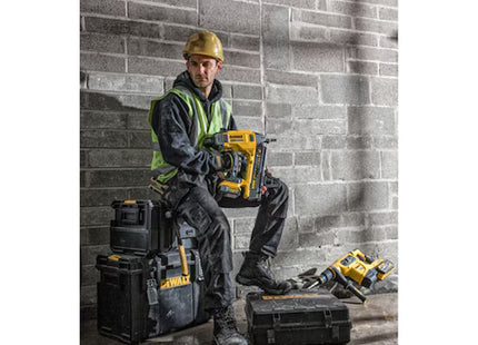 DEWALT CHIODATRICE PER CEMENTO A BATTERIA 18V 5,0AH ART. DCN890P2-QW