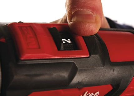 MILWAUKEE TRAPANO AVVITATORE PERCUSSIONE A BATTERIA M12 BPD-202C(V1/23)*