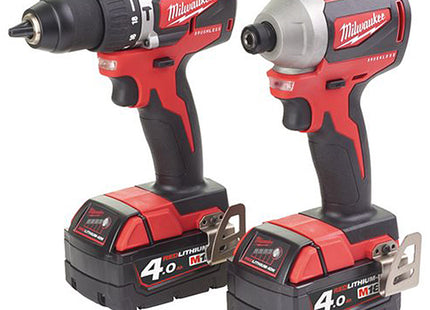 MILWAUKEE KIT M18 CBLPP2A-402C TRAPANO+AVVITATORE IMPULSI 1/4" (V1/23)*