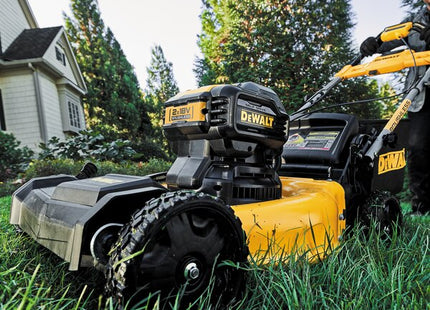 DEWALT RASAERBA A BATTERIA A TRAZIONE DCMWSP564N-IT 18V